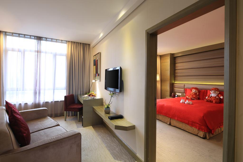 Ramada Plaza By Wyndham Shanghai Caohejing Hotel Luaran gambar